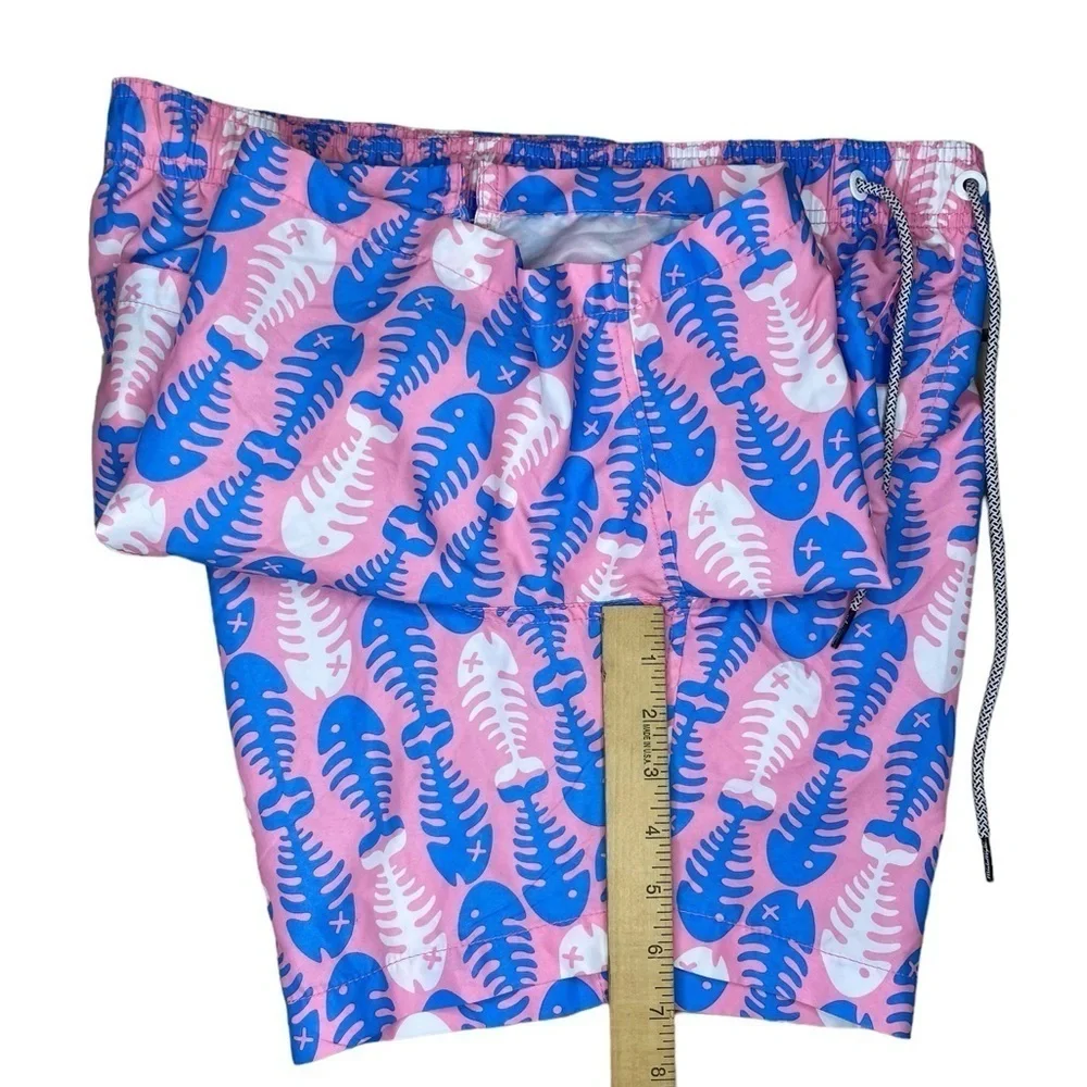 Maamgic Men’s Lined Swim Shorts Size Medium